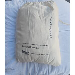 Olive & Crate QUEEN Luxury Duvet Set – Ivory – TENCEL™ Ultra Soft Bedding